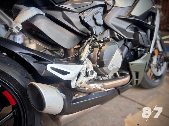 DUCATI STREETFIGHTER V2 2024