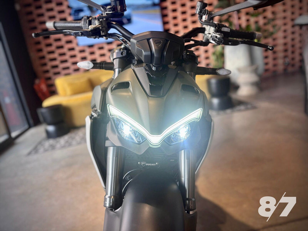 DUCATI STREETFIGHTER V2 2024