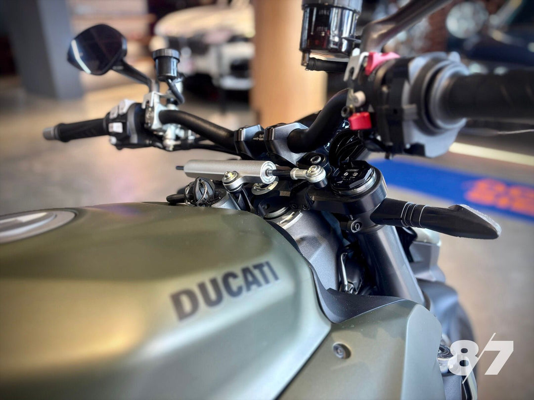 DUCATI STREETFIGHTER V2 2024