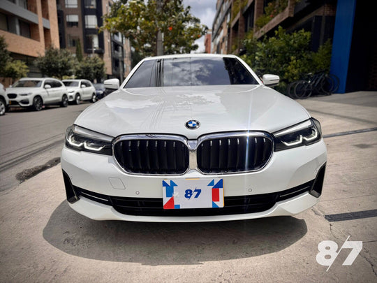 BMW  530I