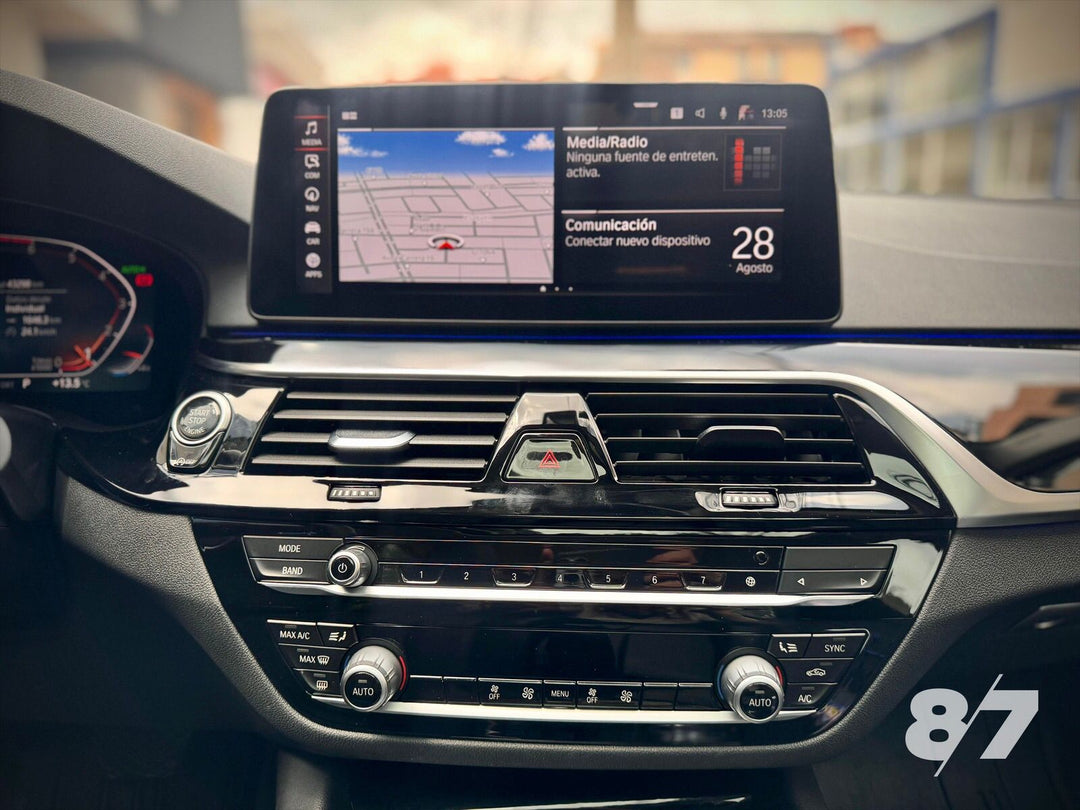 BMW  530I