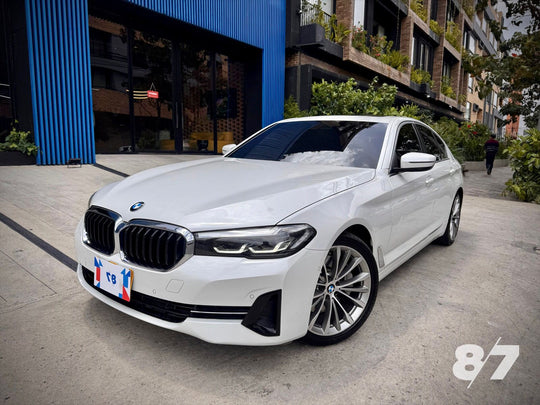 BMW  530I