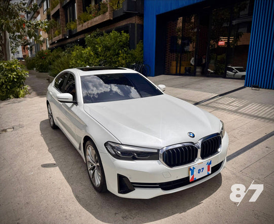 BMW  530I
