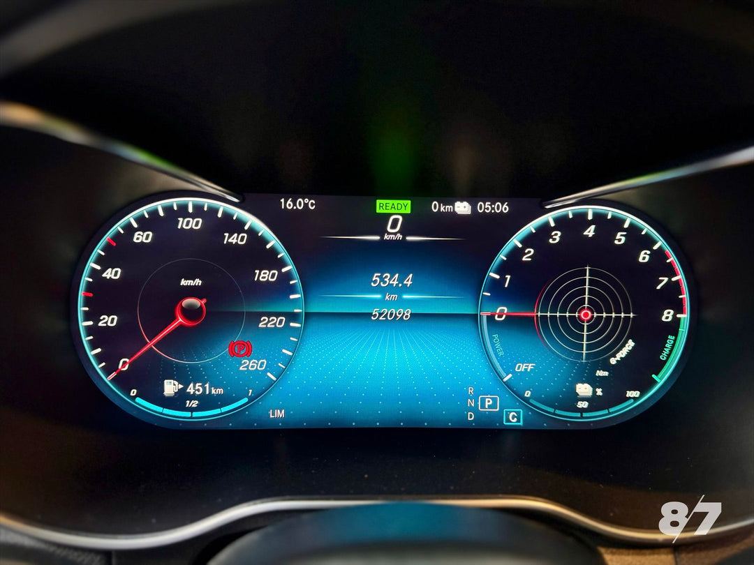 MERCEDES BENZ GLC 300 E 4MATIC