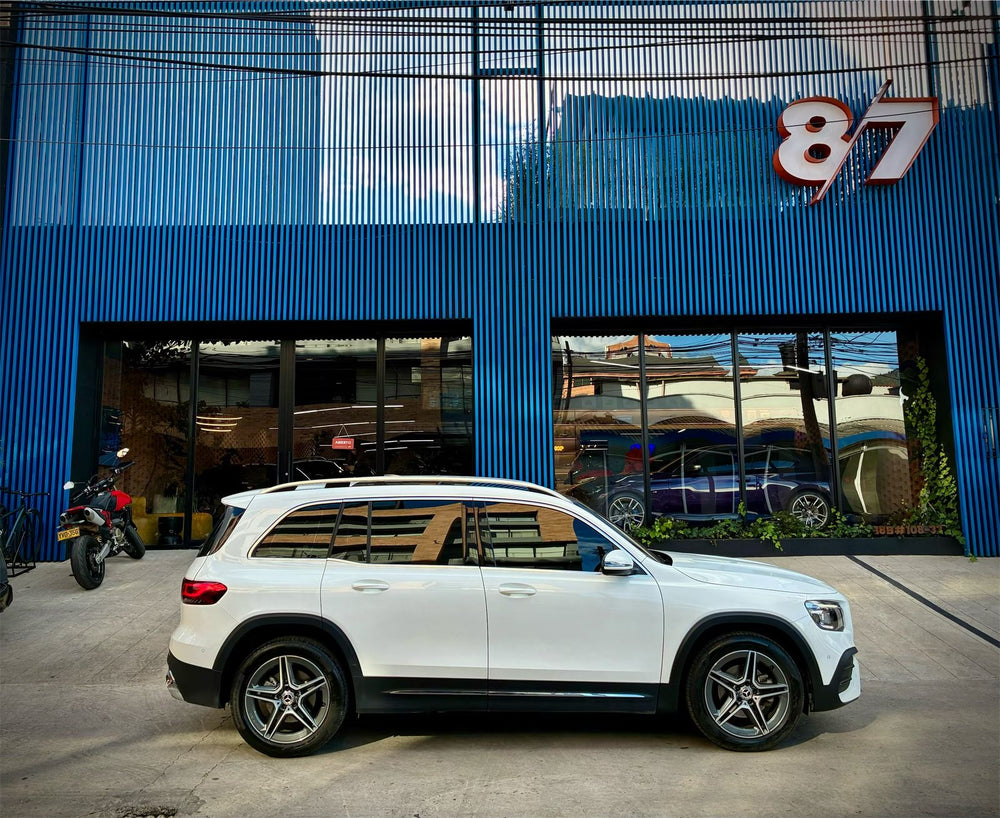 MERCEDES BENZ GLB 200