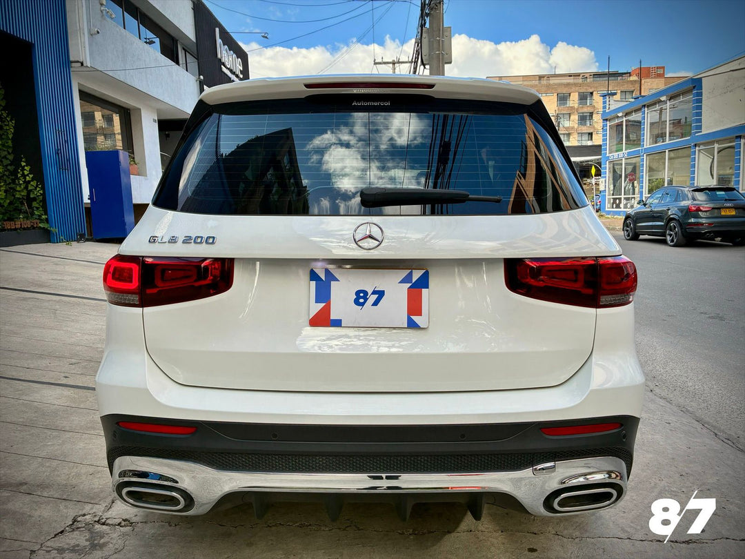 MERCEDES BENZ GLB 200