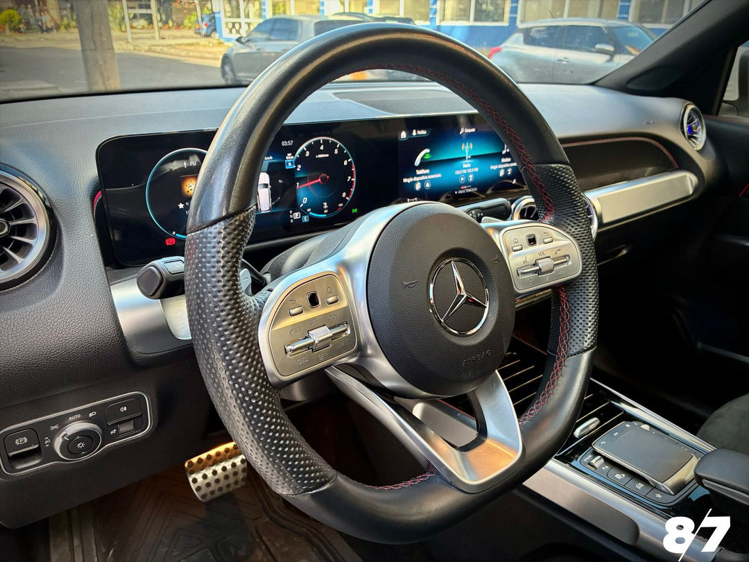 MERCEDES BENZ GLB 200