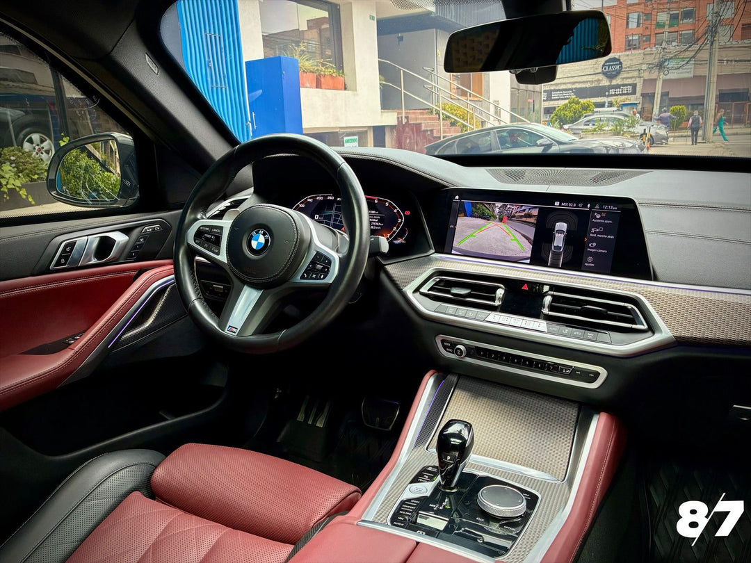 BMW X6 M50I