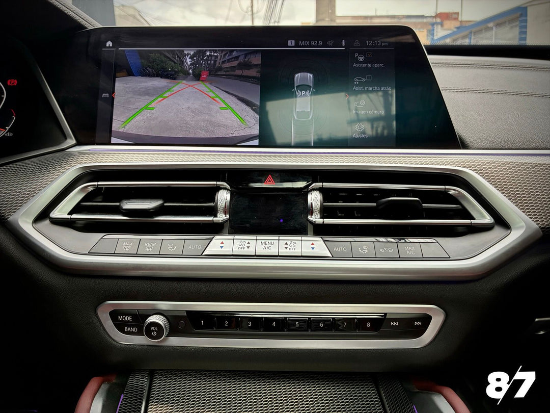 BMW X6 M50I