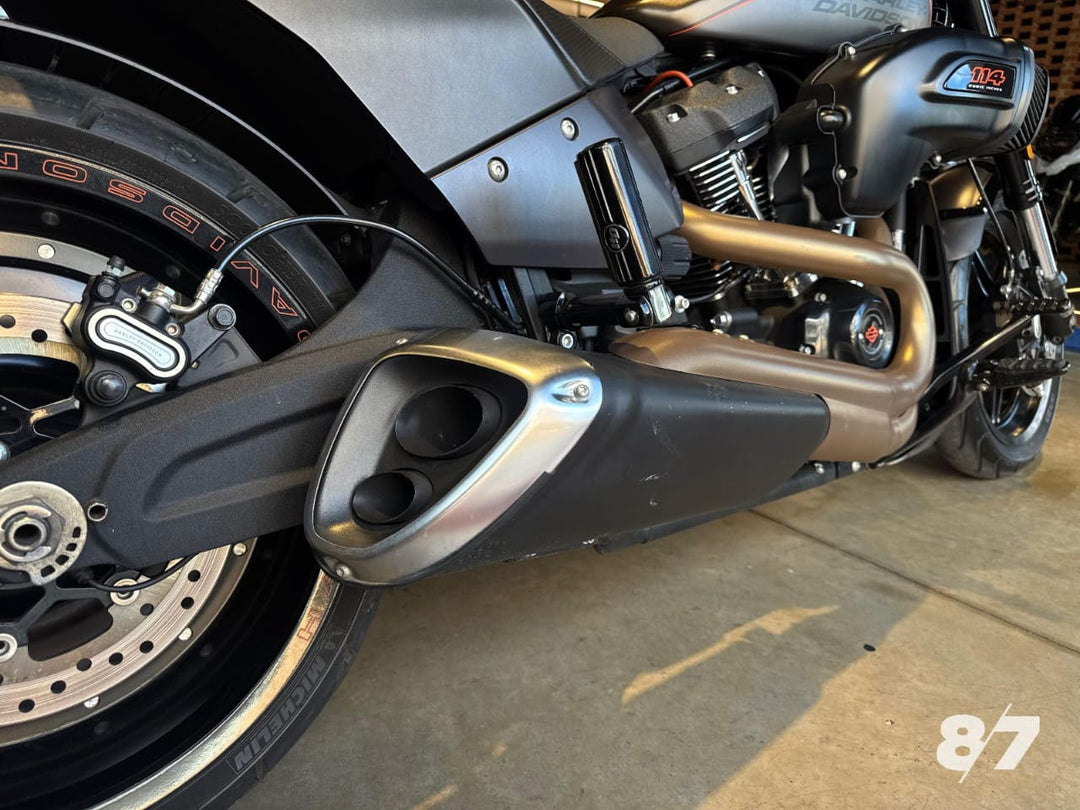 HARLEY DAVIDSON FXDR 114