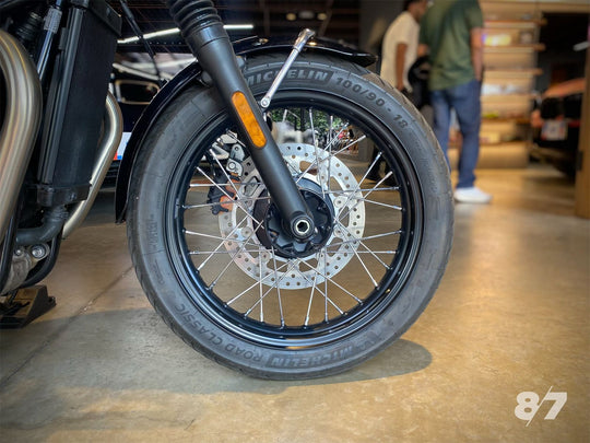 TRIUMPH BONNEVILLE T100