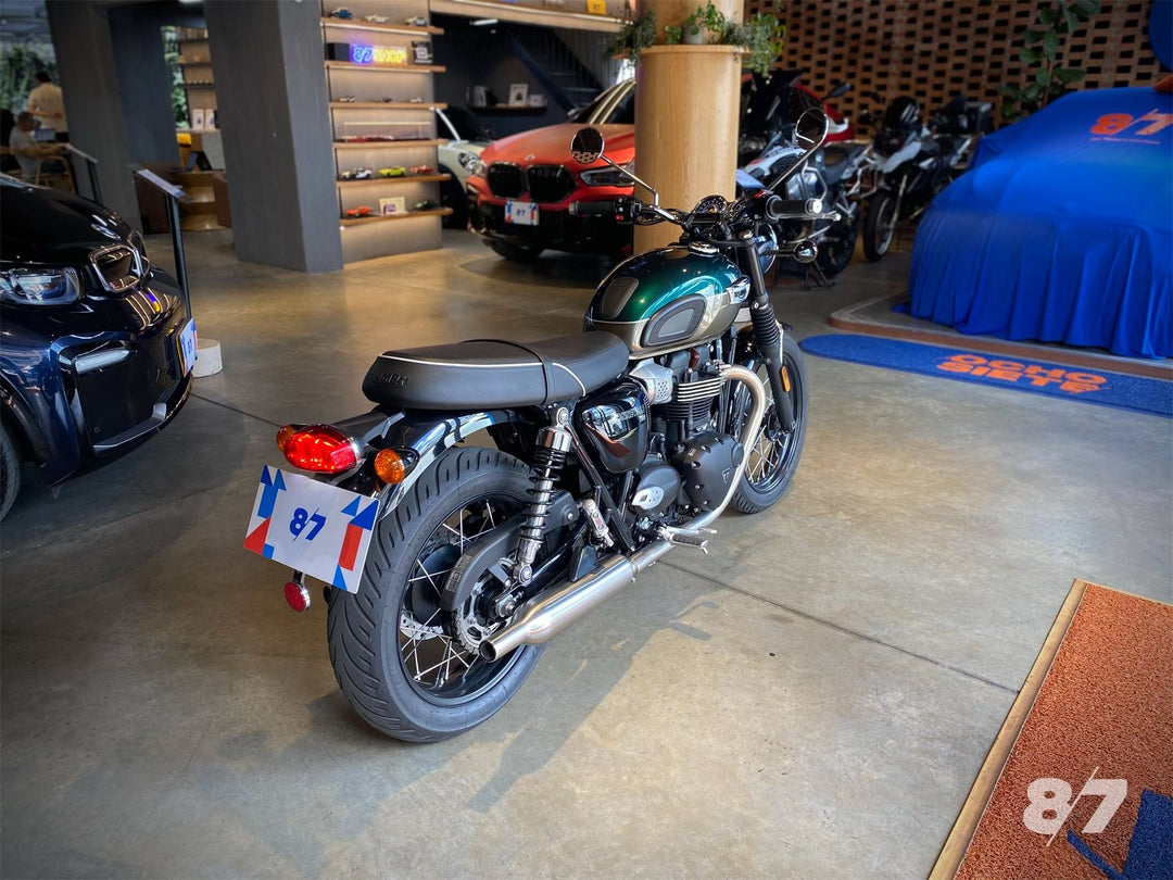 TRIUMPH BONNEVILLE T100