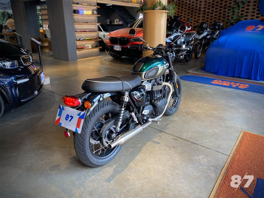 TRIUMPH BONNEVILLE T100