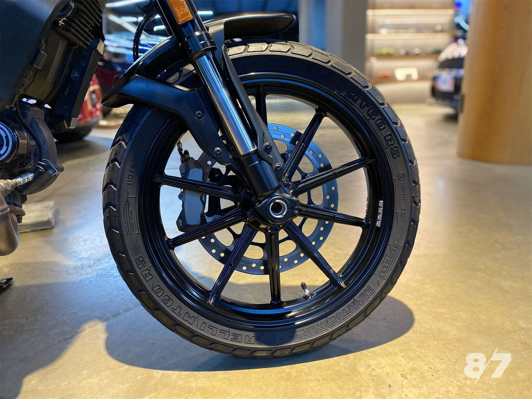 DUCATI SCRAMBLER 800