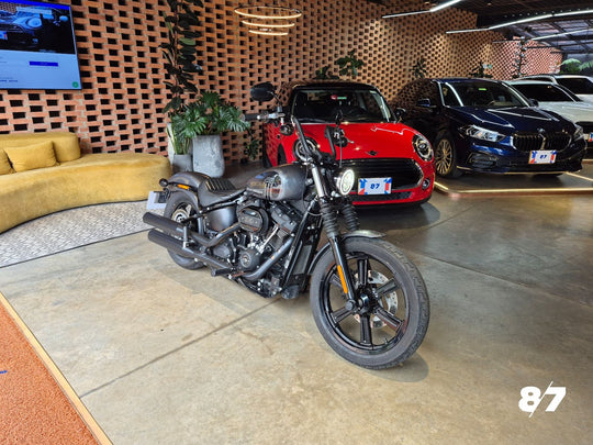 HARLEY DAVIDSON  FXBBS STREET BOB