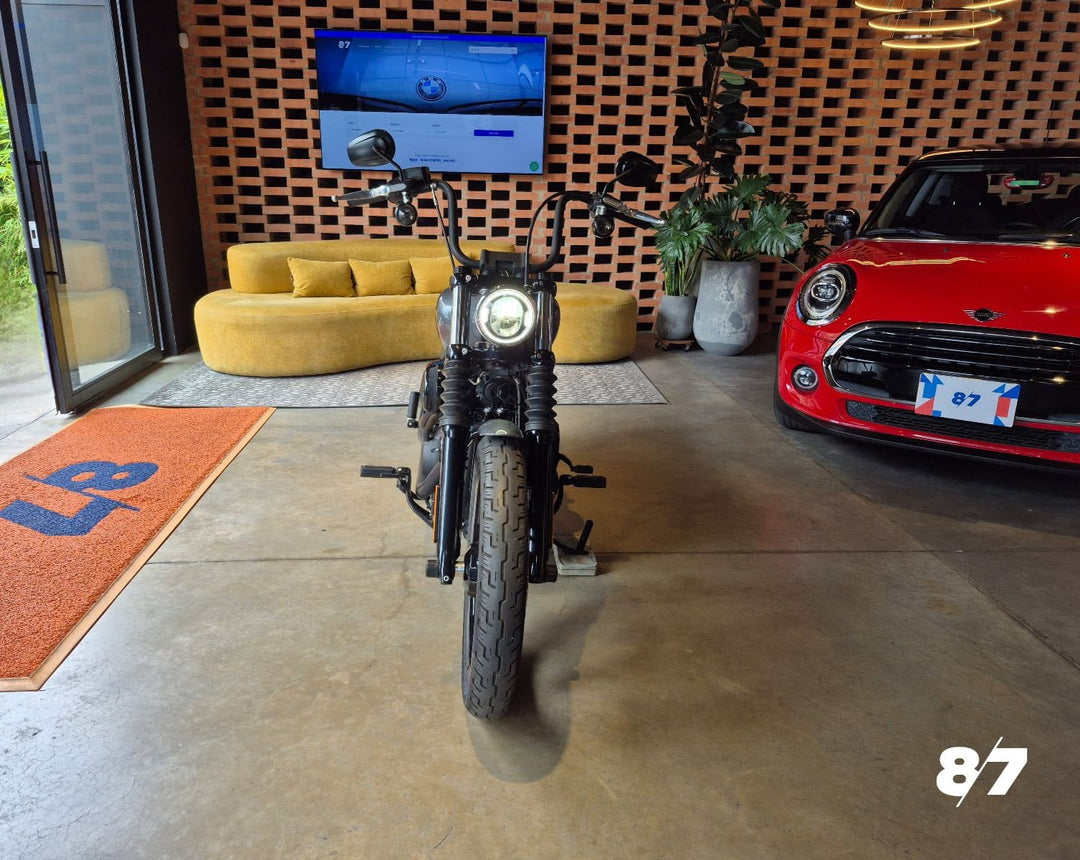 HARLEY DAVIDSON  FXBBS STREET BOB