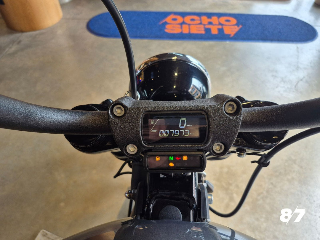 HARLEY DAVIDSON  FXBBS STREET BOB