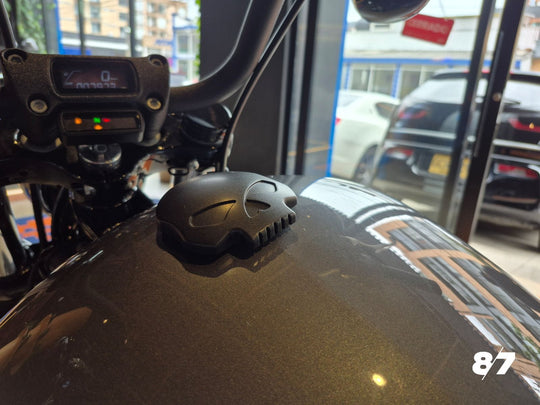 HARLEY DAVIDSON  FXBBS STREET BOB