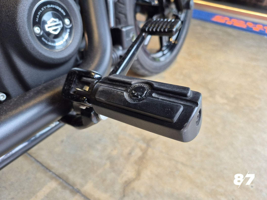 HARLEY DAVIDSON  FXBBS STREET BOB