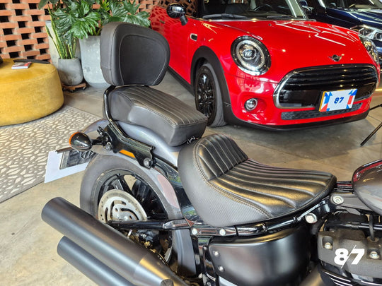 HARLEY DAVIDSON  FXBBS STREET BOB