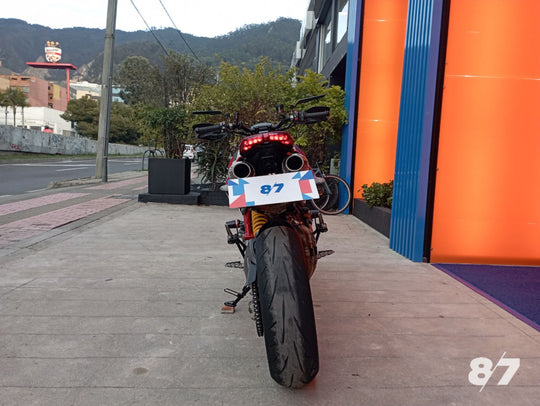 Ducati Hypermotard 950 CON DESMO