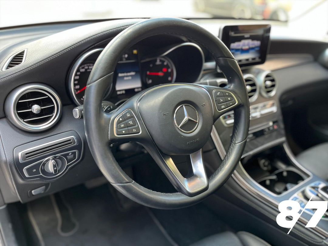 MERCEDES BENZ GLC 220D 4 MATIC