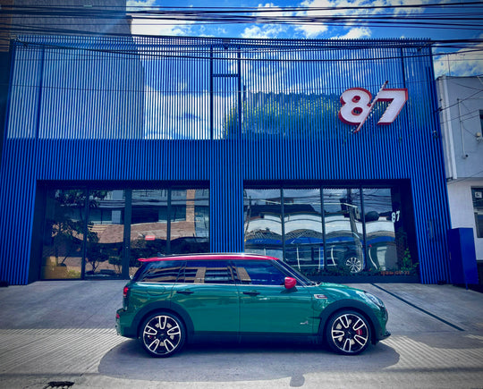 MINI COOPER JCW CLUBMAN