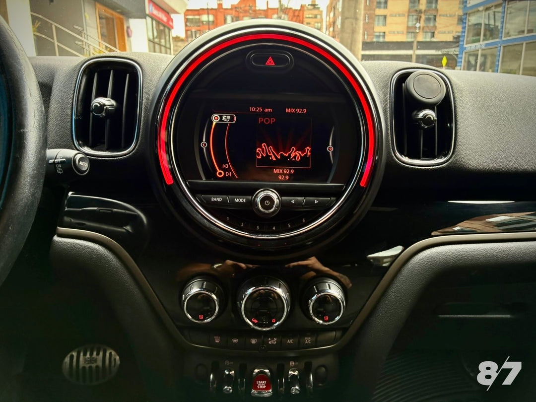 MINI COOPER COUNTRYMAN