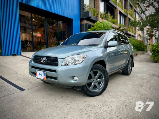 TOYOTA RAV 4