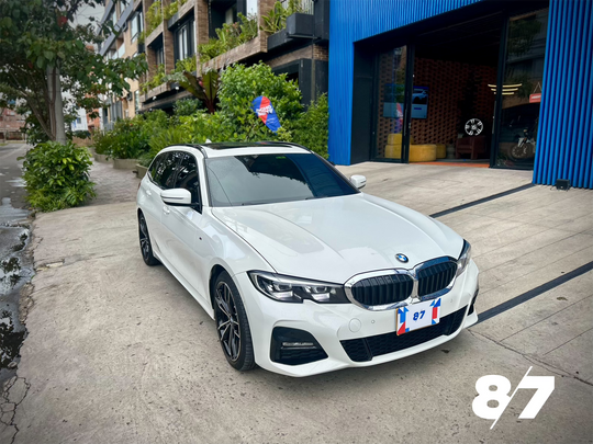 BMW SERIE 3 330i