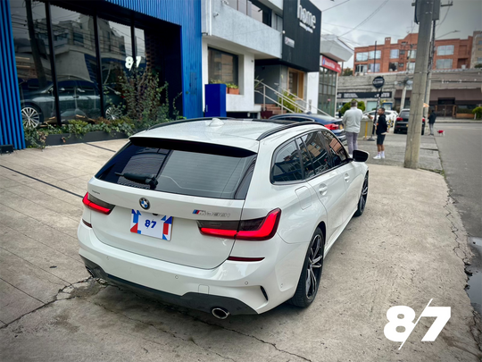 BMW SERIE 3 330i