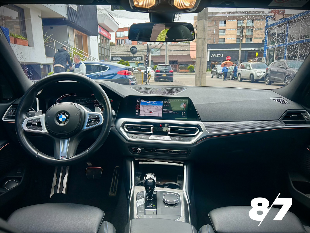 BMW SERIE 3 330i