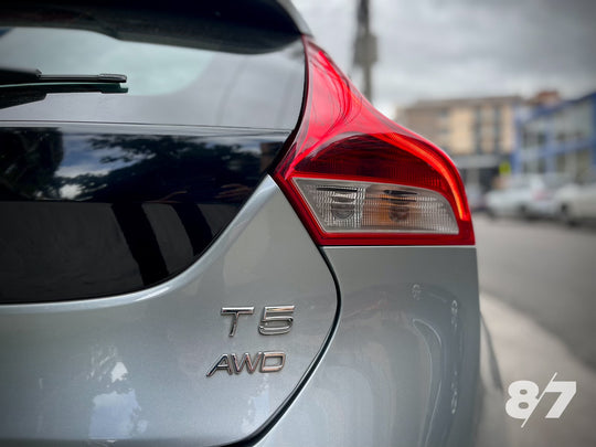 VOLVO V40 T5-AWD CROSS COUNTRY
