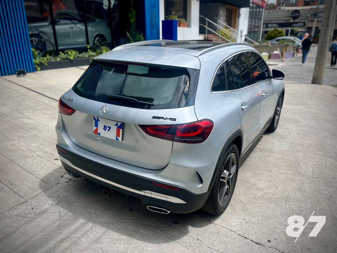 Mercedes-Benz GLA 200 AMG Line