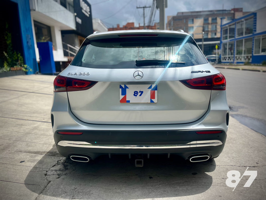 Mercedes-Benz GLA 200 AMG Line