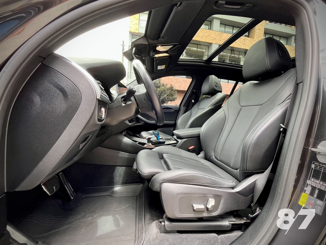 BMW IX3 M SPORT