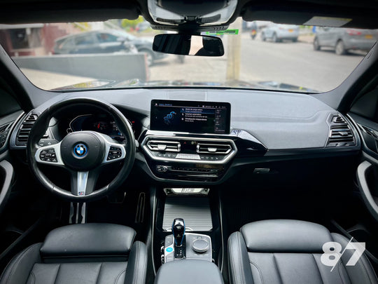 BMW IX3 M SPORT