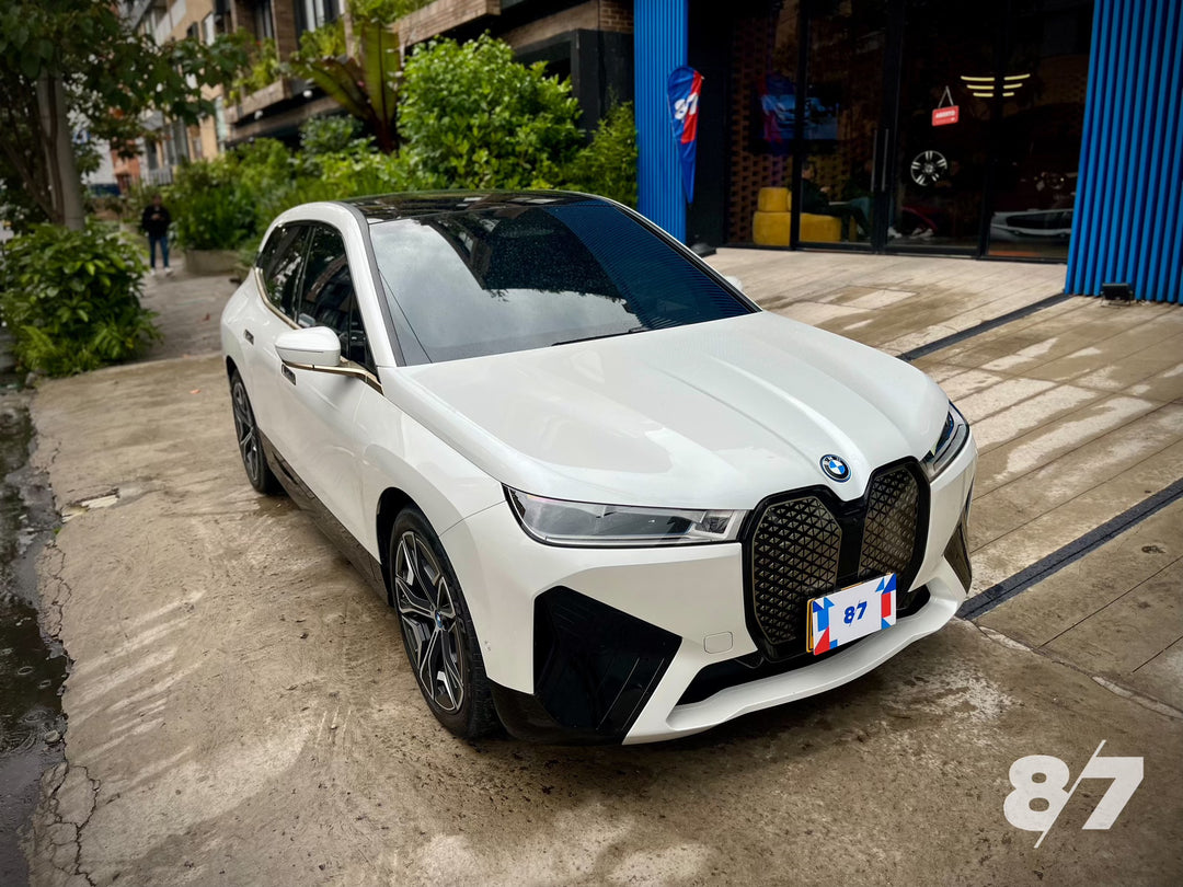 BMW IX XDRIVE40 ATELLIER