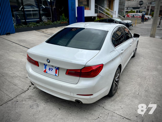 BMW 520I