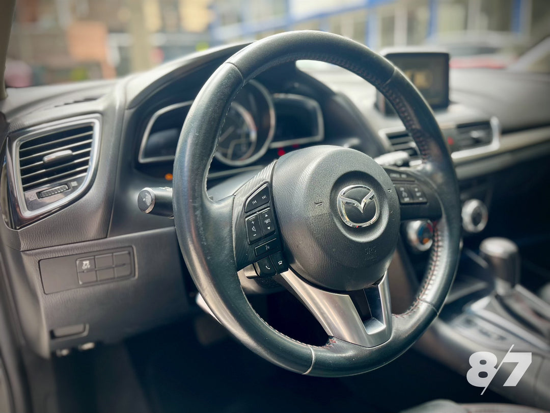 MAZDA 3 HATCH BACK