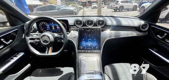 MERCEDES BENZ C300