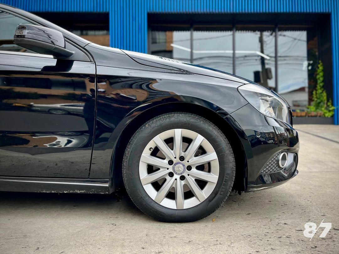 MERCEDES BENZ A200