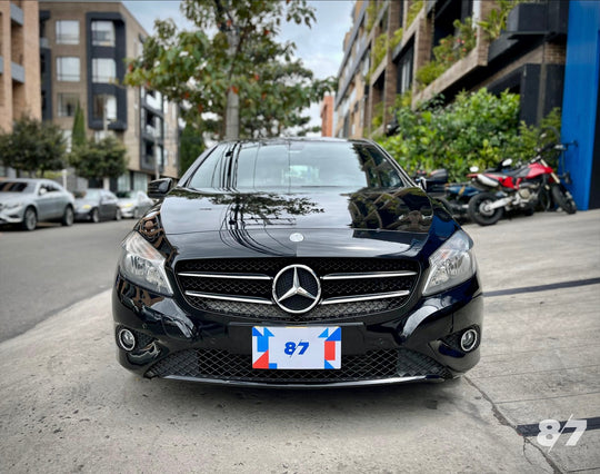 MERCEDES BENZ A200