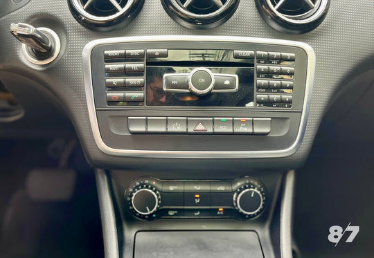 MERCEDES BENZ A200