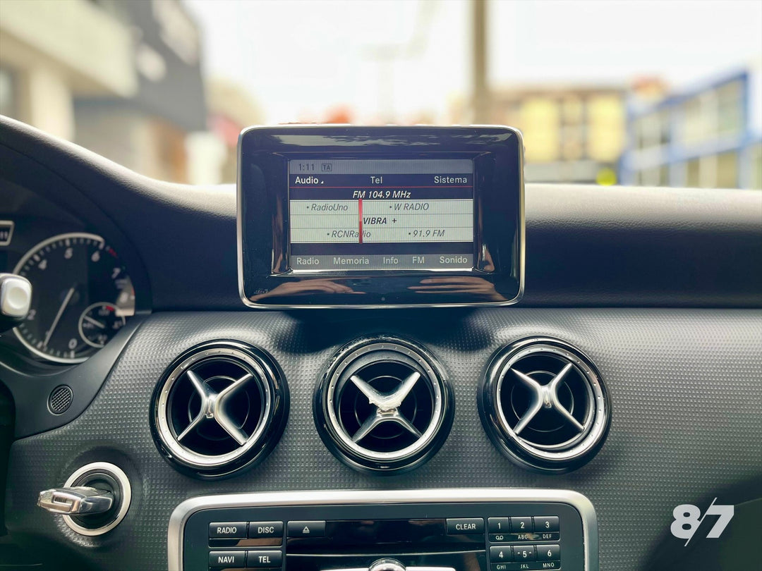 MERCEDES BENZ A200