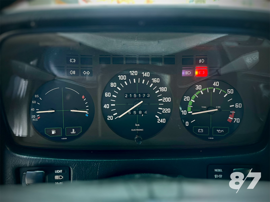 BMW 728i