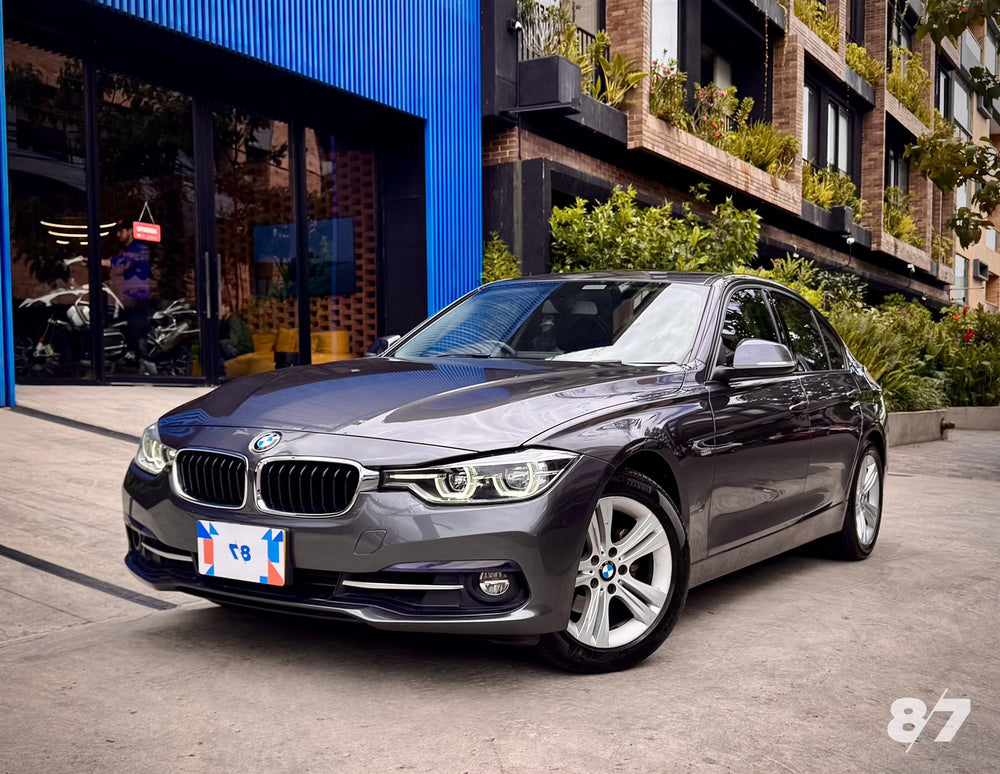 BMW SERIE 3 320I