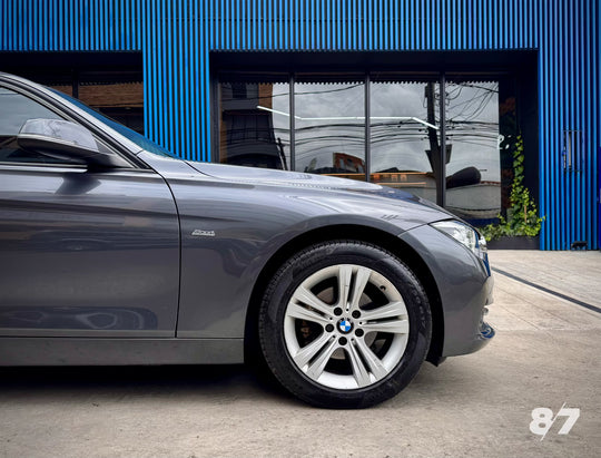 BMW SERIE 3 320I