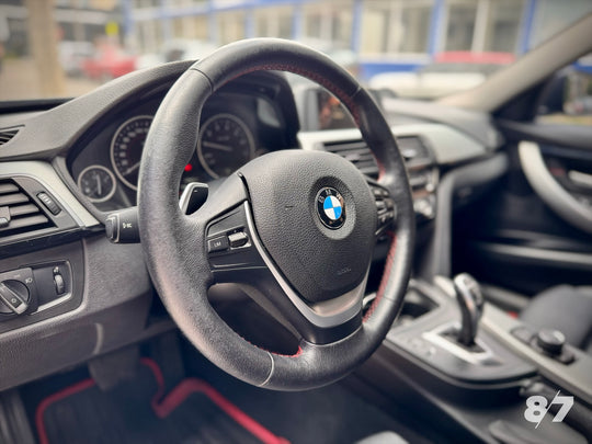 BMW SERIE 3 320I