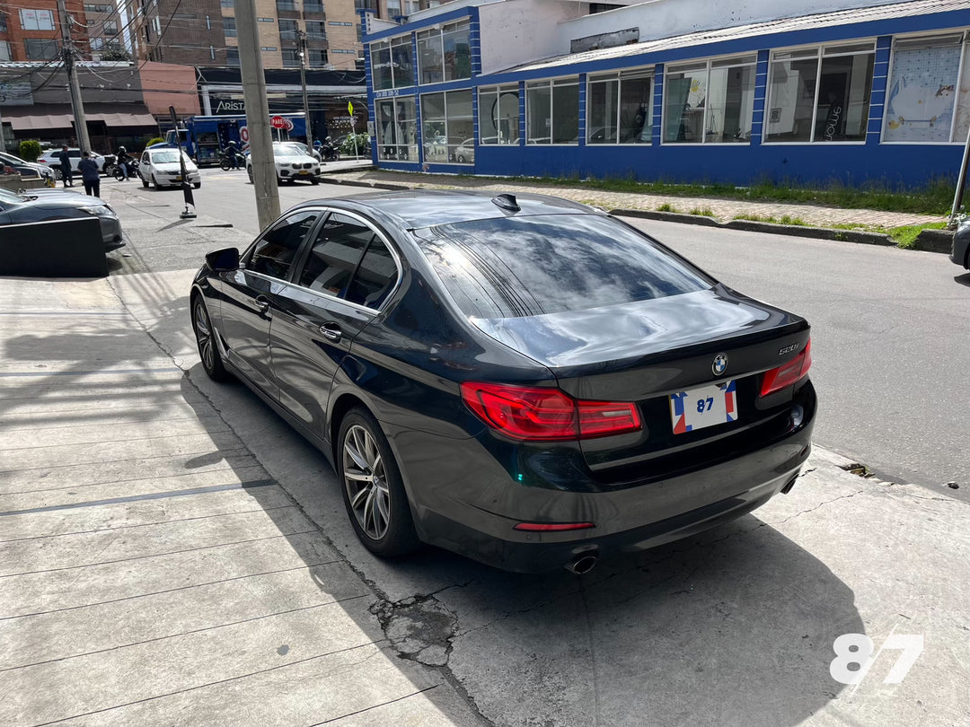 BMW 520i